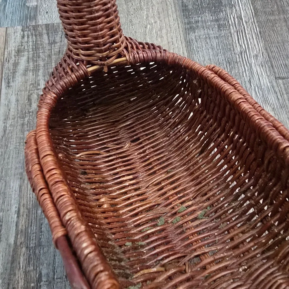 Rooster Woven Basket Wooden Comb Beak Brown Farmhouse Wicker
